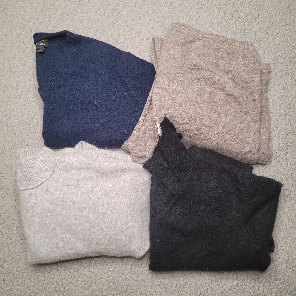 4pc CASHMERE Sweaters Tops Lot Crafts Cutter Flaws Holes Upcycle Fabric DIY